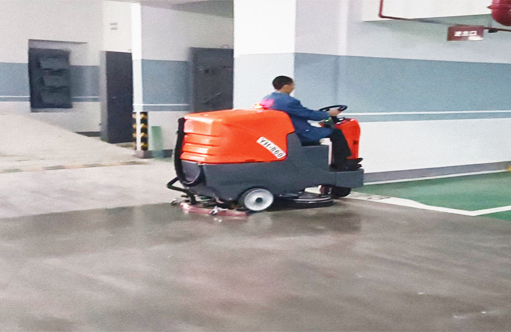 洗地機如何去除油脂的方法